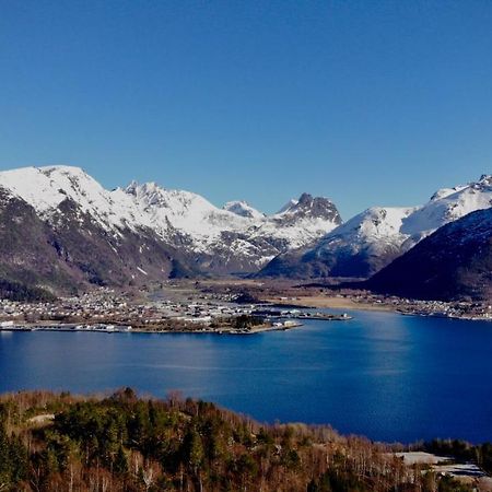 Andalsnes Sentrum 1-Room Apartment No3 Экстерьер фото